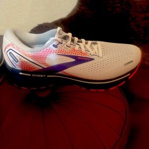 New Brooks Ghost Running Sneakers